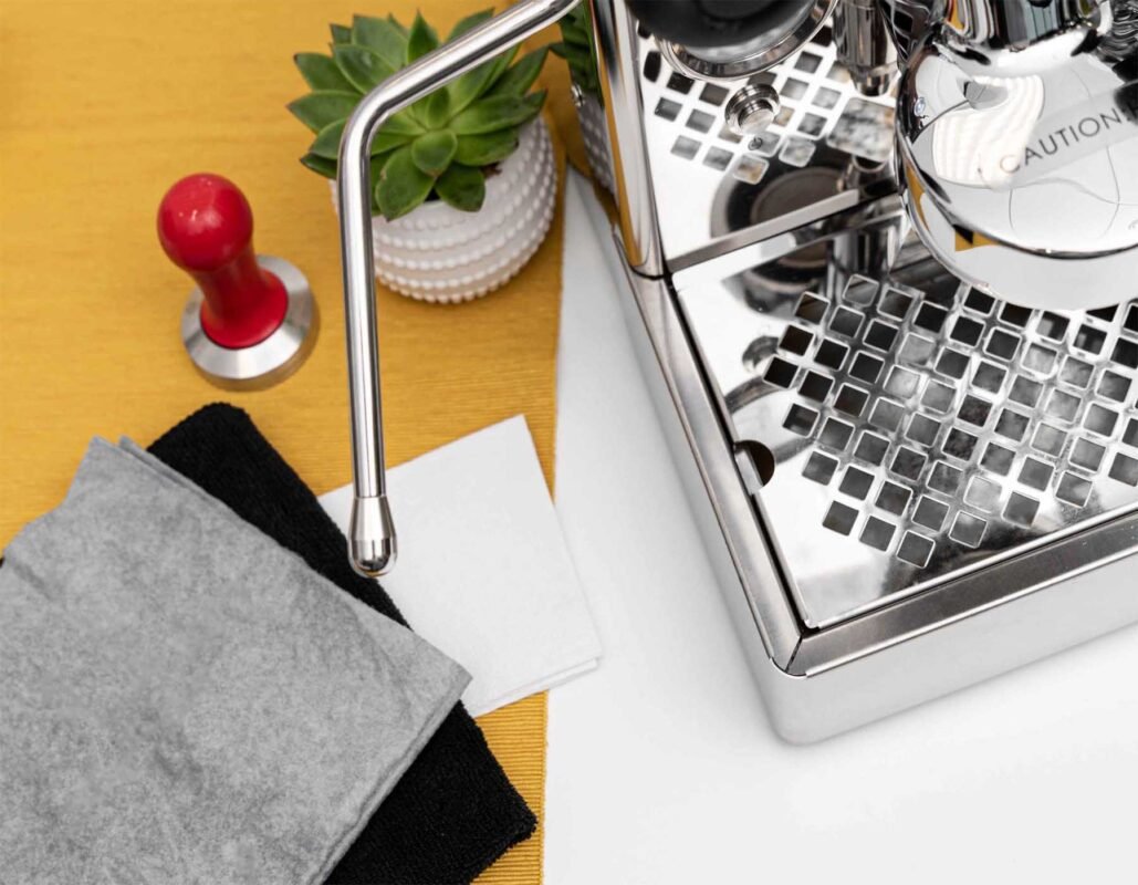 Πώς να καθαρίσετε μια μηχανή εσπρέσο2